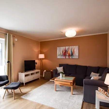 Tim's Huus Strandbrise Апартаменты